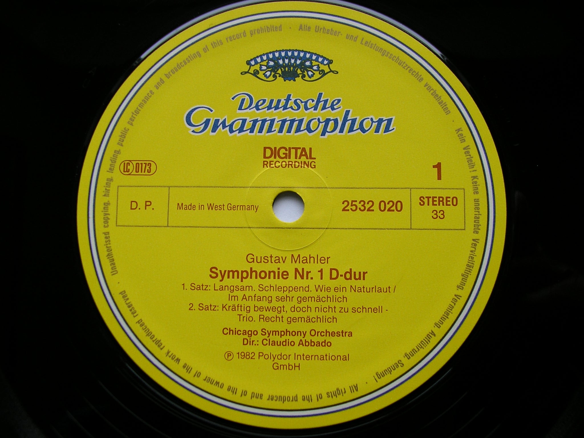 MAHLER: SYMPHONY No. 1    ABBADO / CHICAGO SYMPHONY    2532 020