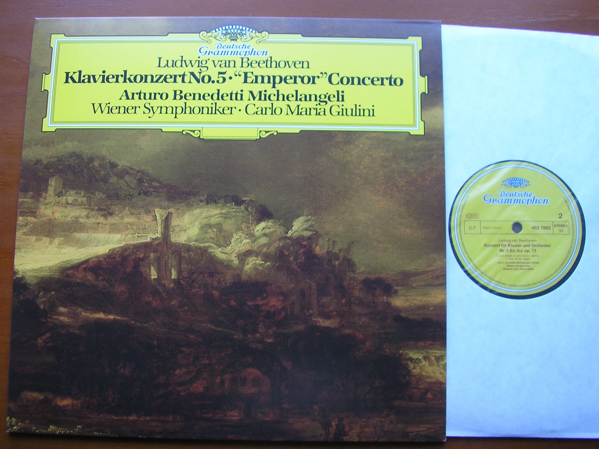BEETHOEN: PIANO CONCERTO No. 5 'Emperor'      MICHELANGELI / VIENNA SYMPHONY / GIULINI      483 7862