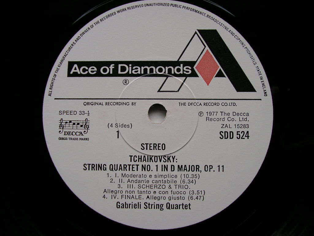 TCHAIKOVSKY: THE THREE STRING QUARTETS     GABRIELI QUARTET     SDD 524 / 5