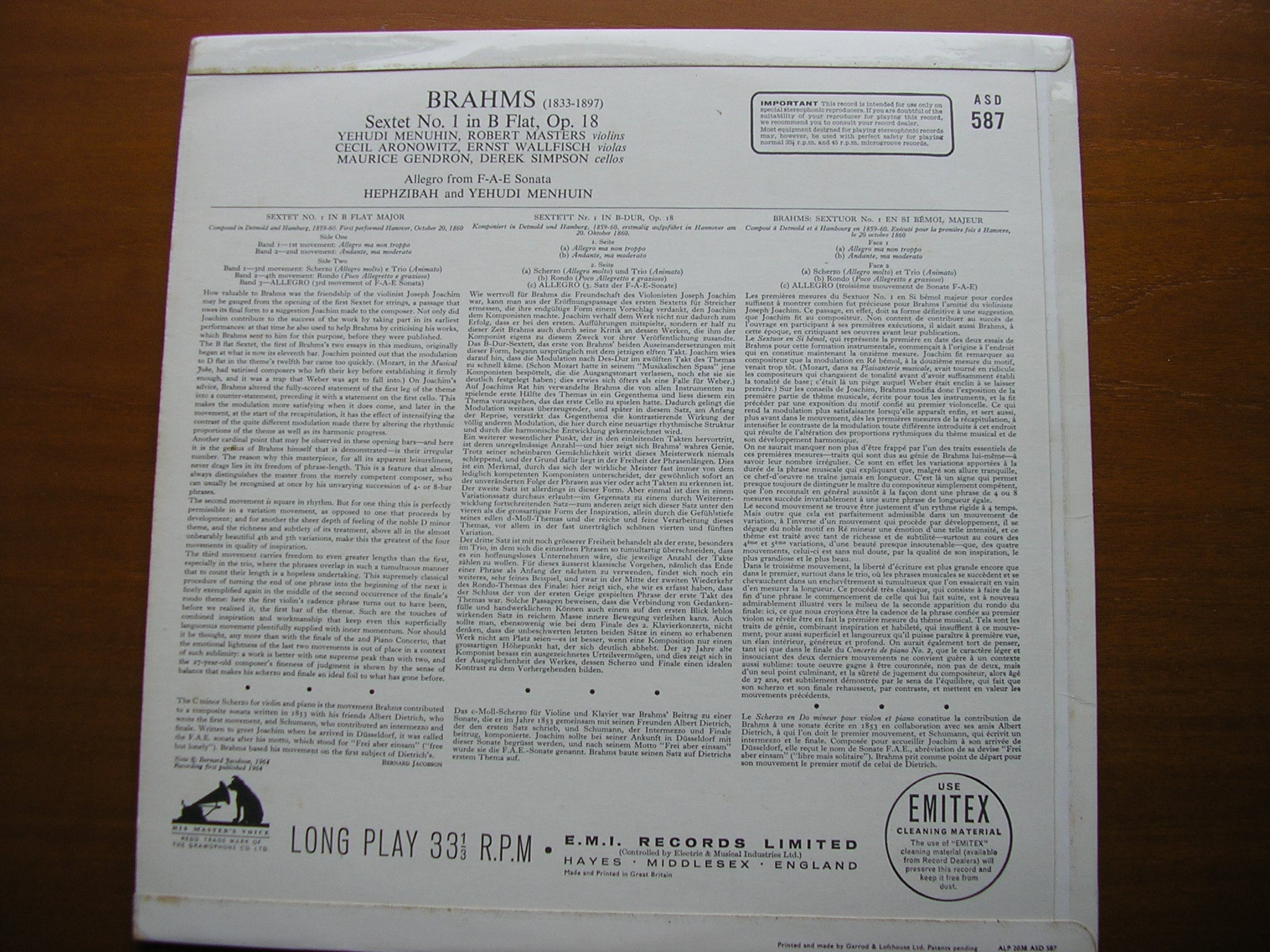 BRAHMS: SEXTET No. 1 Op. 18    MENUHIN / GENDRON / WALLFISCH / SIMPSON / MASTERS / ARONOWITZ     ASD 587