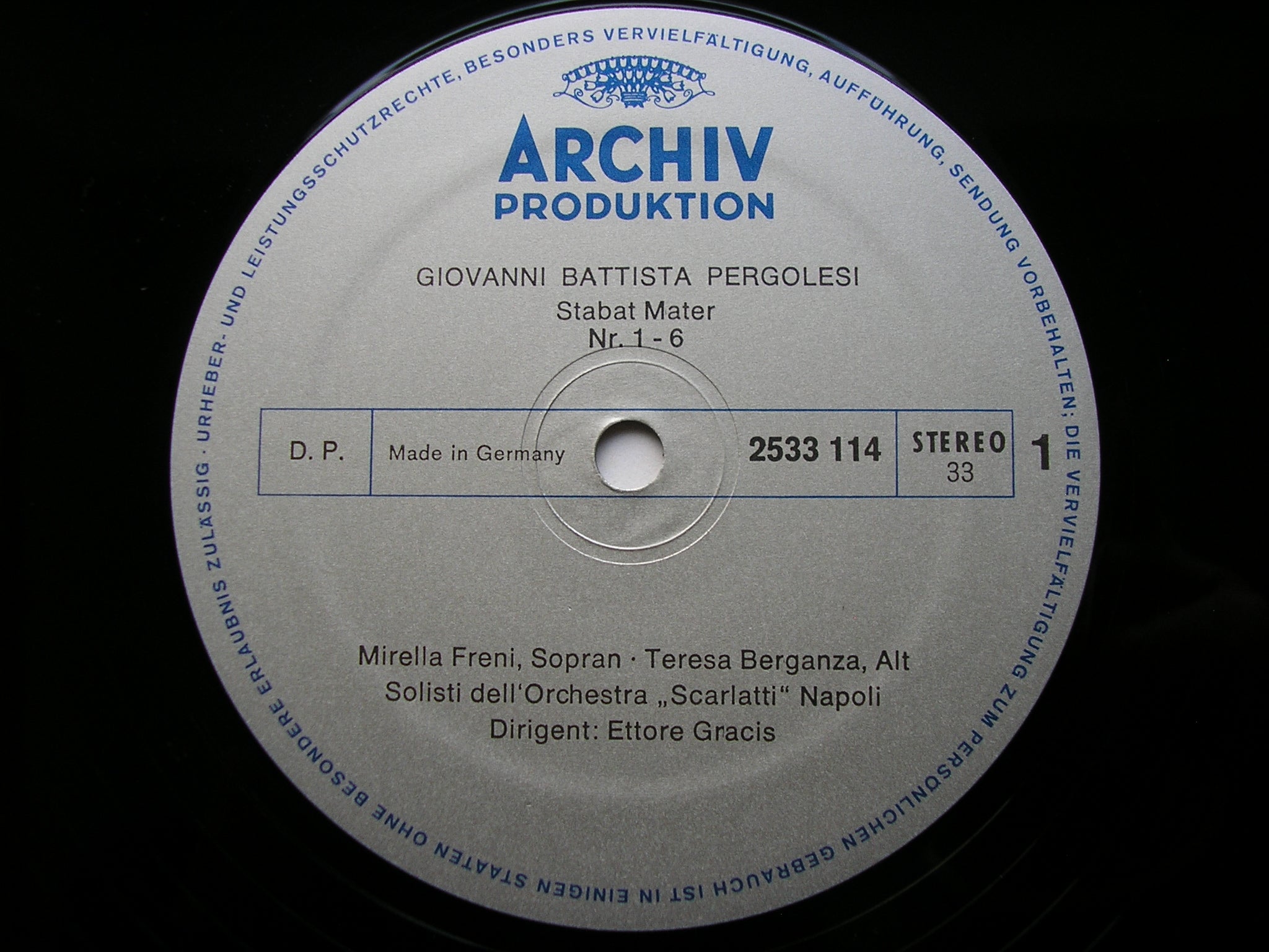 PERGOLESI: STABAT MATER     FRENI / BERGANZA / SCARLATTI ORCHESTRA OF NAPLES / GRACIS      2533 114