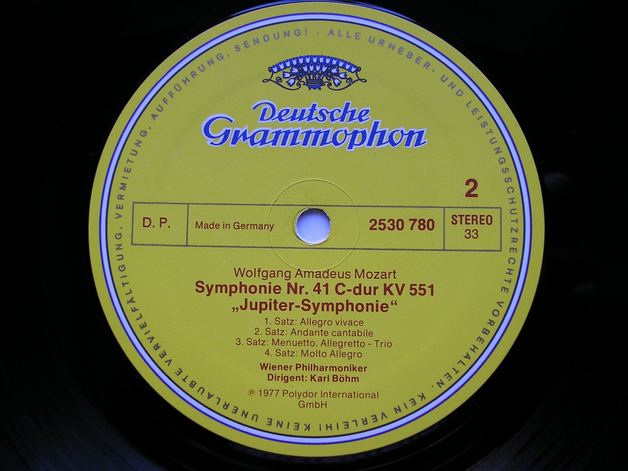 MOZART: SYMPHONIES Nos.  40  &  41  'Jupiter'          BOHM / VIENNA PHILHARMONIC      2530 780