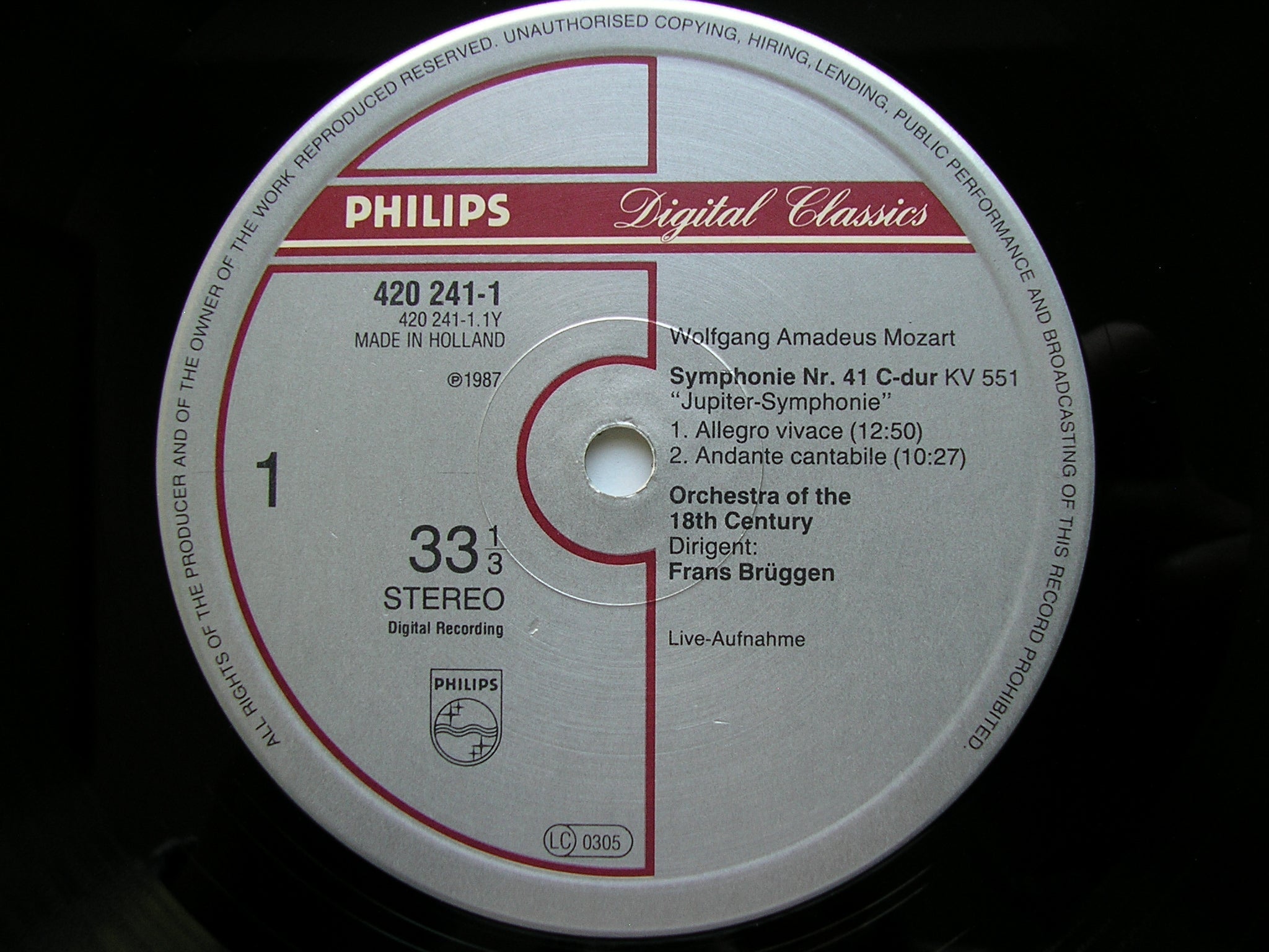 MOZART: SYMPHONY No. 41 'Jupiter' / OVERTURE     BRUGGEN / ORCHESTRA OF THE 18th CENTURY     420 241