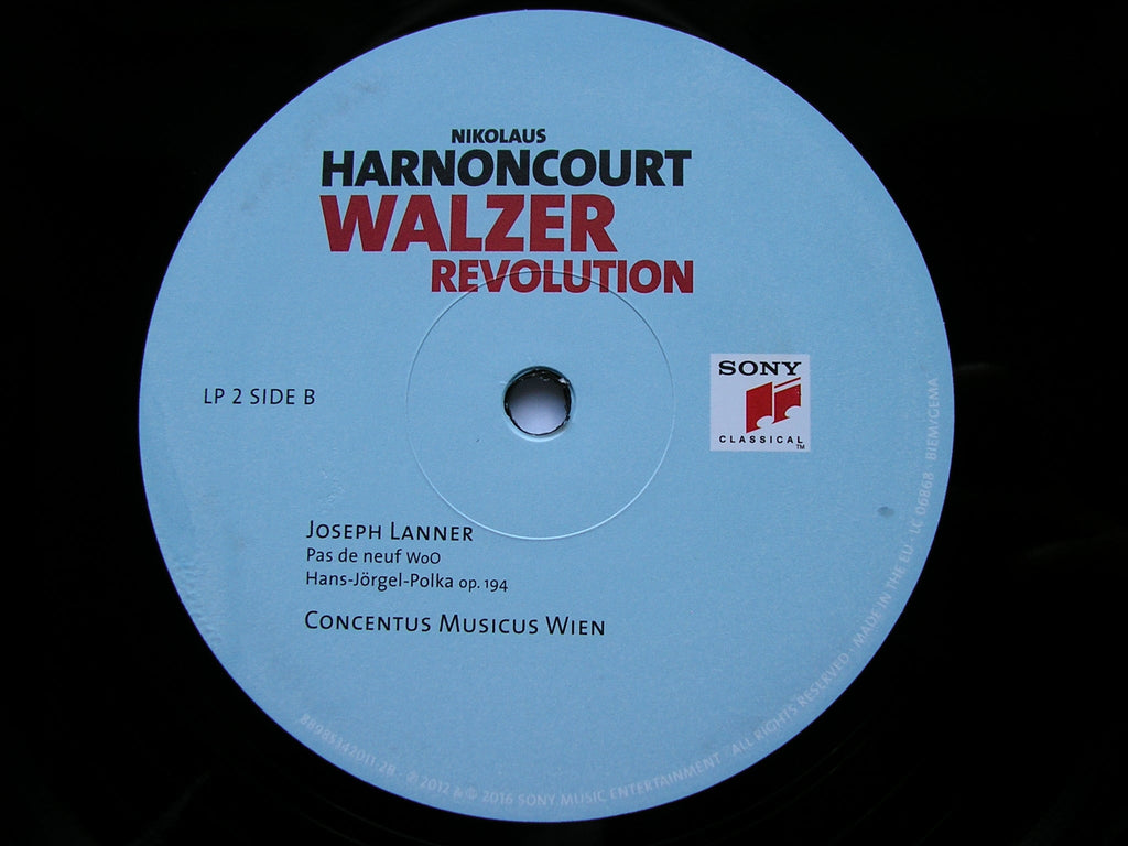 WALZER REVOLUTION: From Mozart to Lanner & Strauss      HARNONCOURT / CONCENTUS  MUSICUS VIENNA    3LP    88985342011