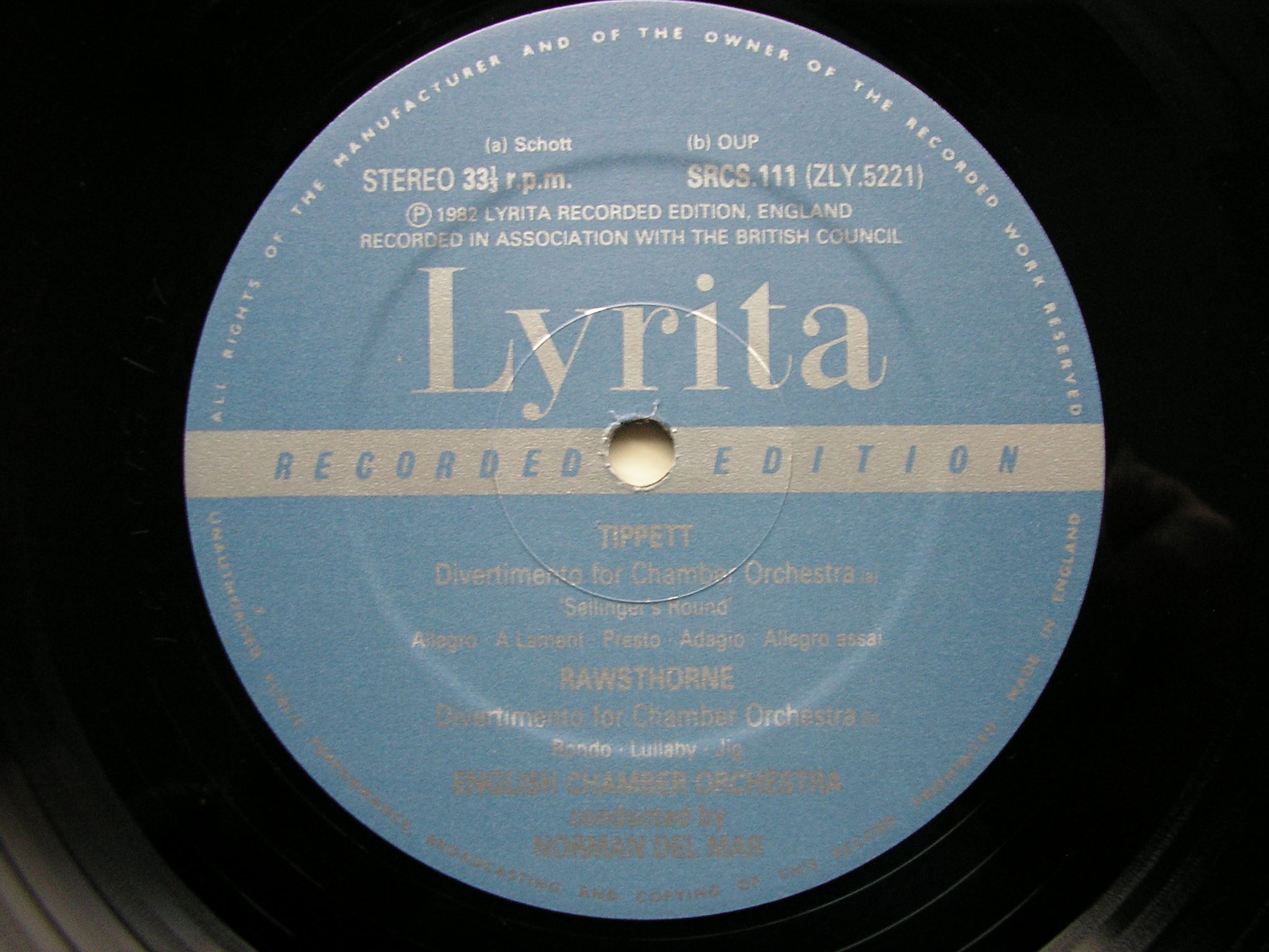 BRITTEN: SINFONIETTA / TIPPETT: DIVERTIMENTO   DEL MAR / ENGLISH CHAMBER ORCHESTRA   SRCS 111