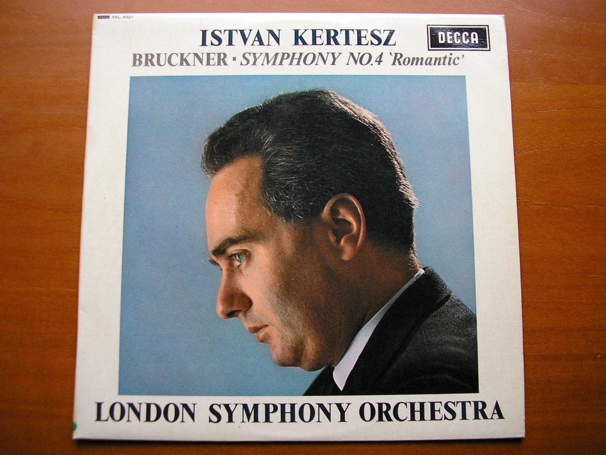 SXL 6227  BRUCKNER: SYMPHONY No. 4 'Romantic'      KERTESZ / LONDON SYMPHONY     ED2