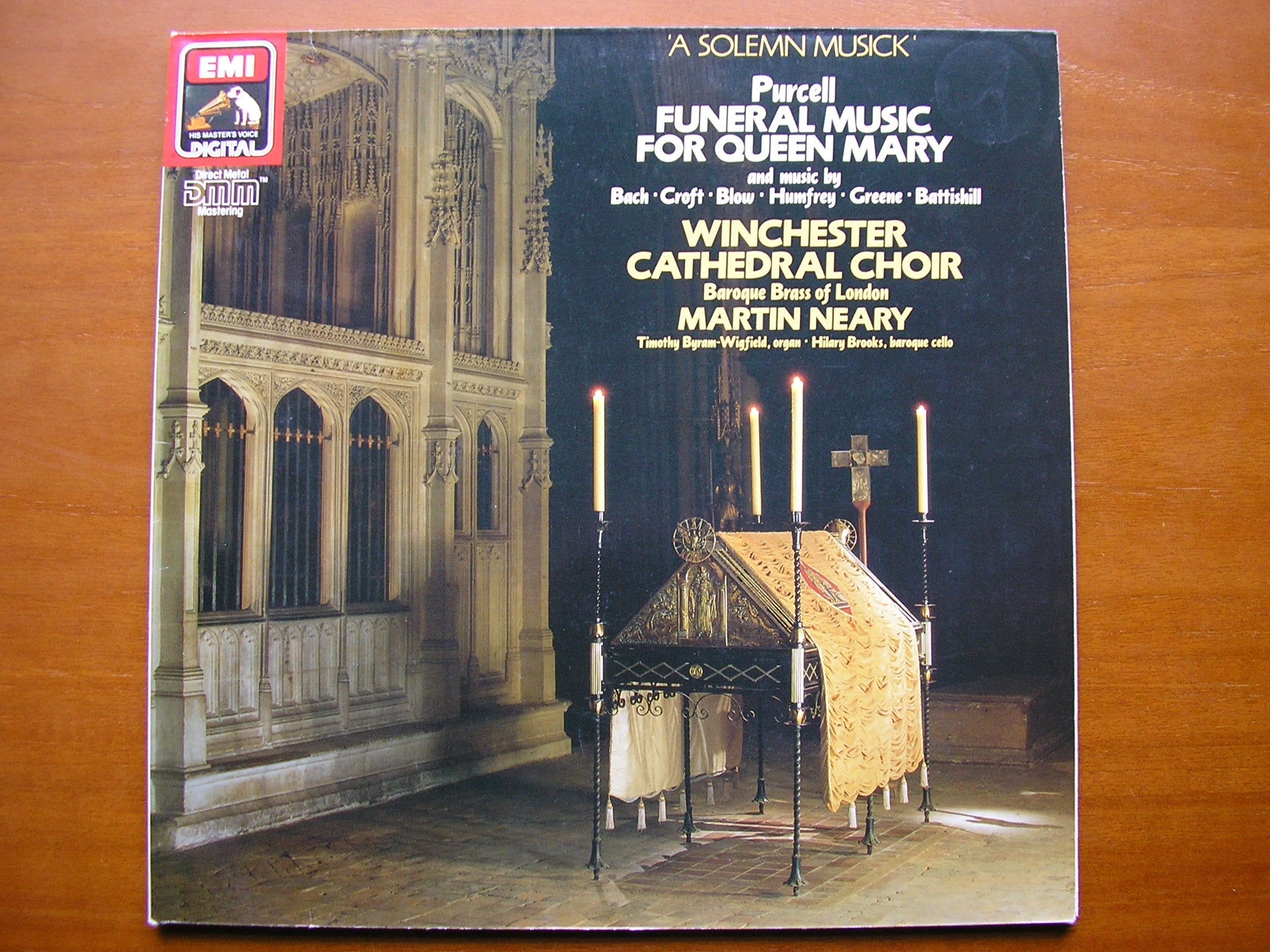 PURCELL: FUNERAL MUSIC FOR QUEEN MARY    WINCHESTER CATHEDRAL CHOIR / BAROQUE BRASS OF LONDON / MARTIN NEARY   7 47772