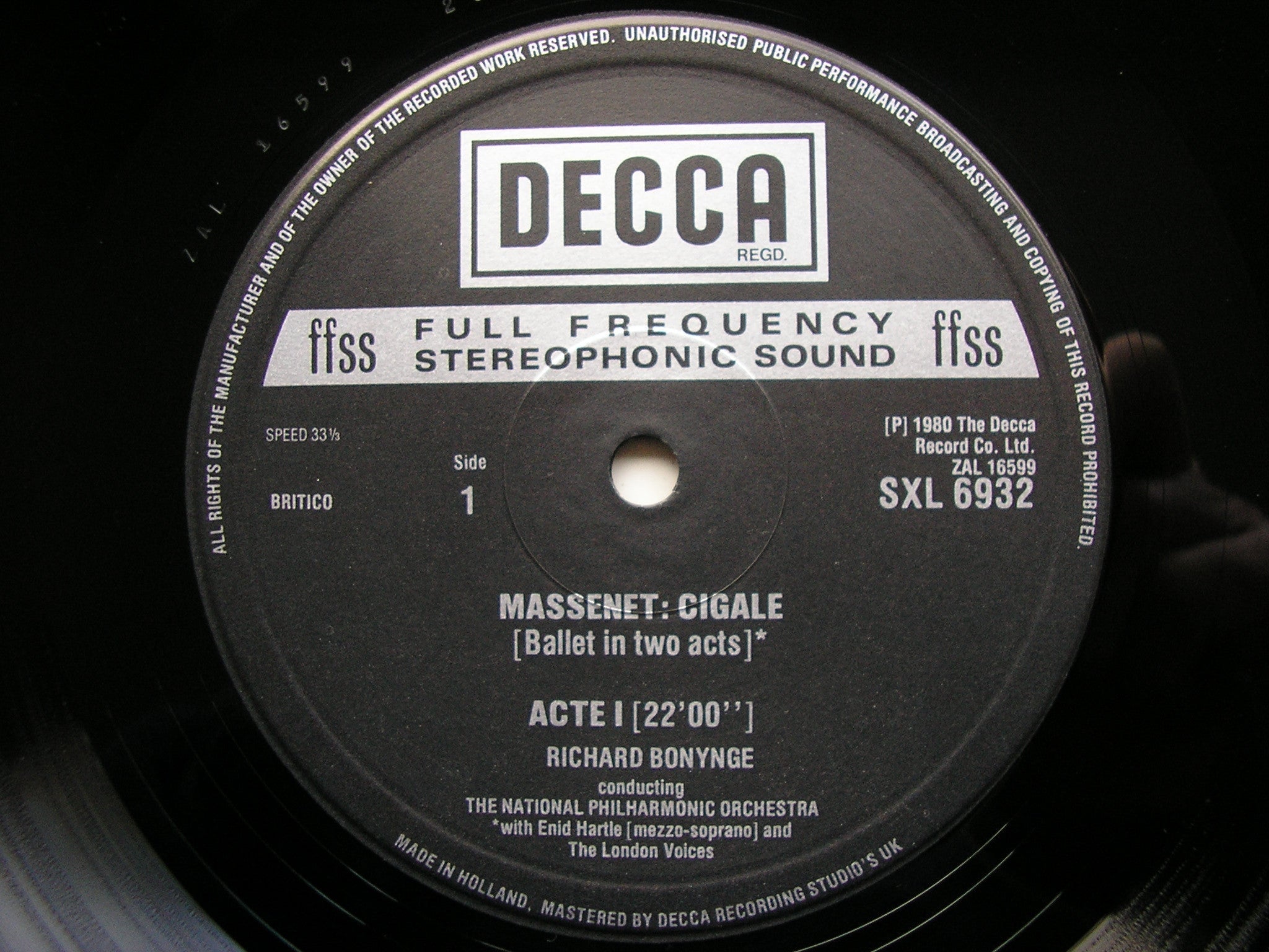 MASSENET: CIGALE / VALSE LENTE        BONYNGE / NATIONAL PHILHARMONIC    SXL 6932