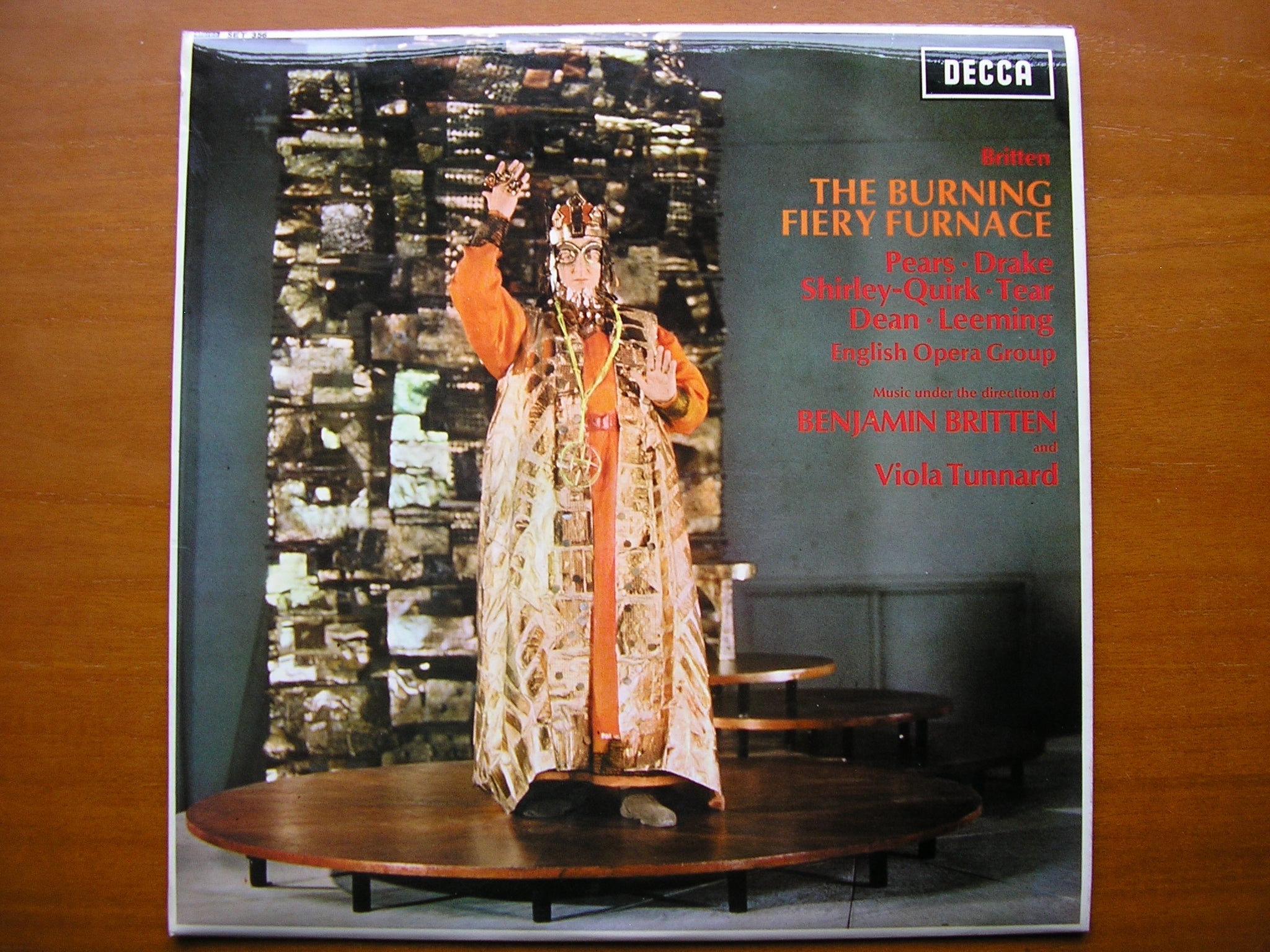 BRITTEN: THE BURNING FIERY FURNACE    SOLOISTS / ENGLISH OPERA GROUP / BRITTEN     SET 356