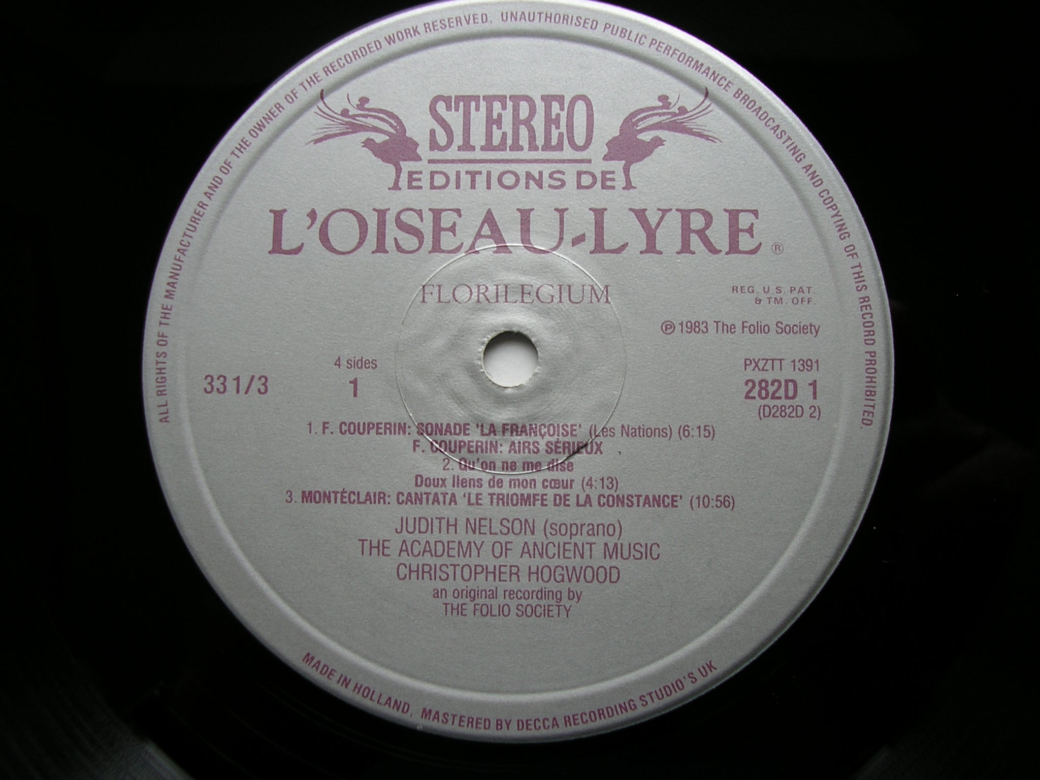MUSIC AT VERSAILLES 1697 - 1747: COUPERIN / MARAIS / LECLAIR / FORQUERAY     THE ACADEMY OF ANCIENT MUSIC / HOGWOOD     D282D2