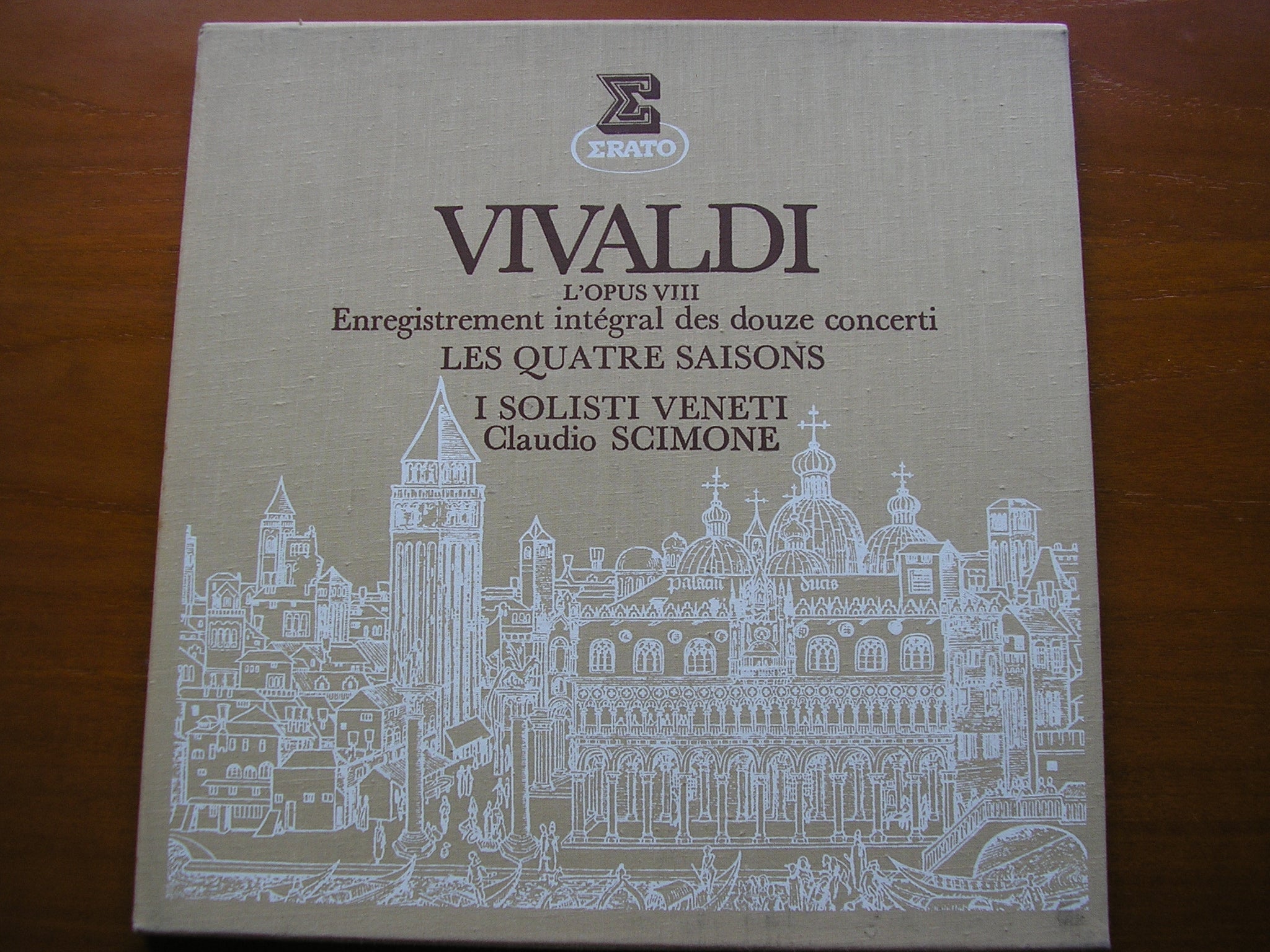 VIVALDI: THE CONTEST BETWEEN HARMONY & INVENTION  Op. 8      SCIMONE / I SOLOISTI VENETI       3LP       STU 70679 / 81
