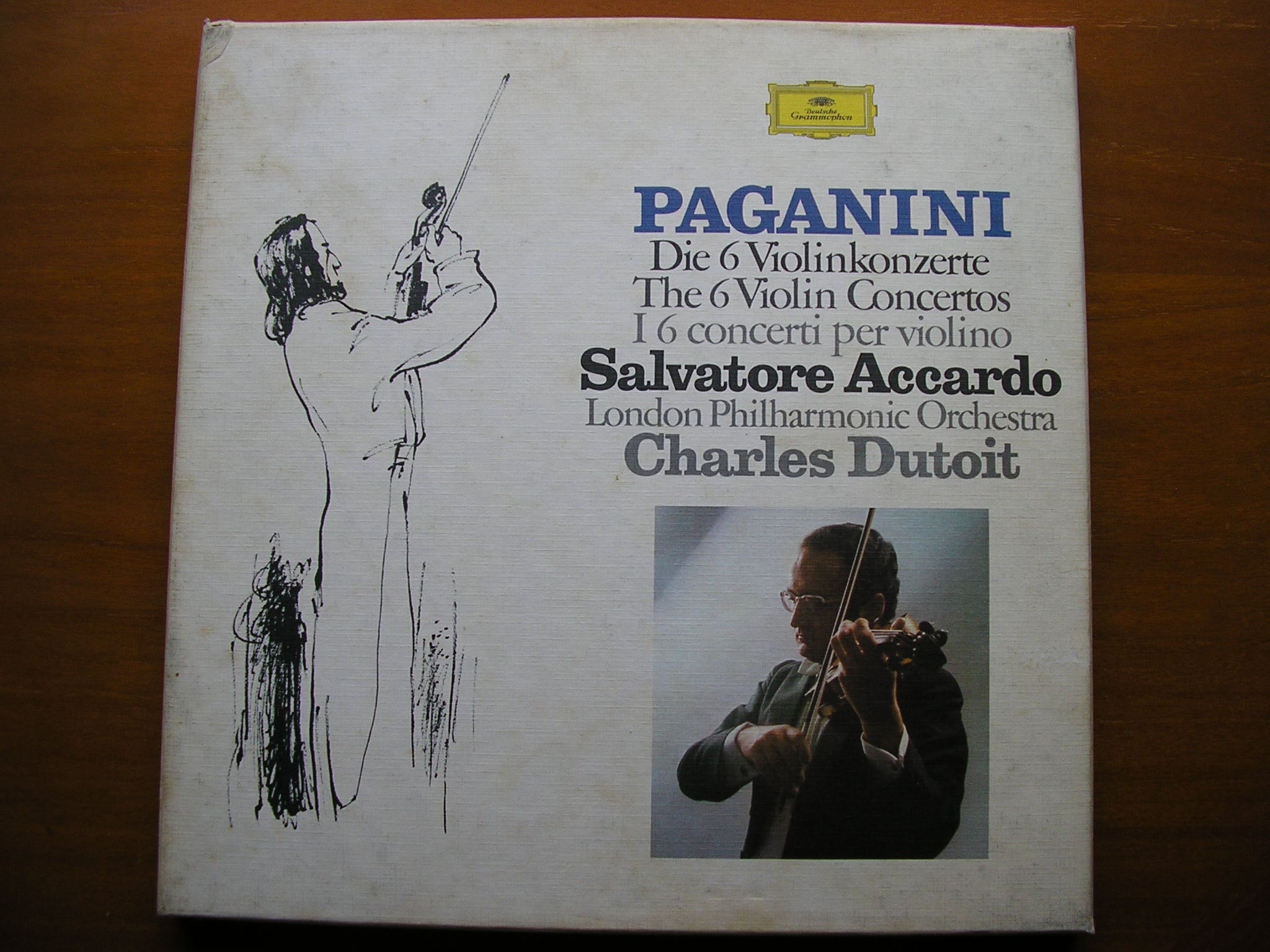 PAGANINI: VIOLIN CONCERTOS      ACCARDO / LONDON PHILHARMONIC / DUTOIT     5LP     2740 121