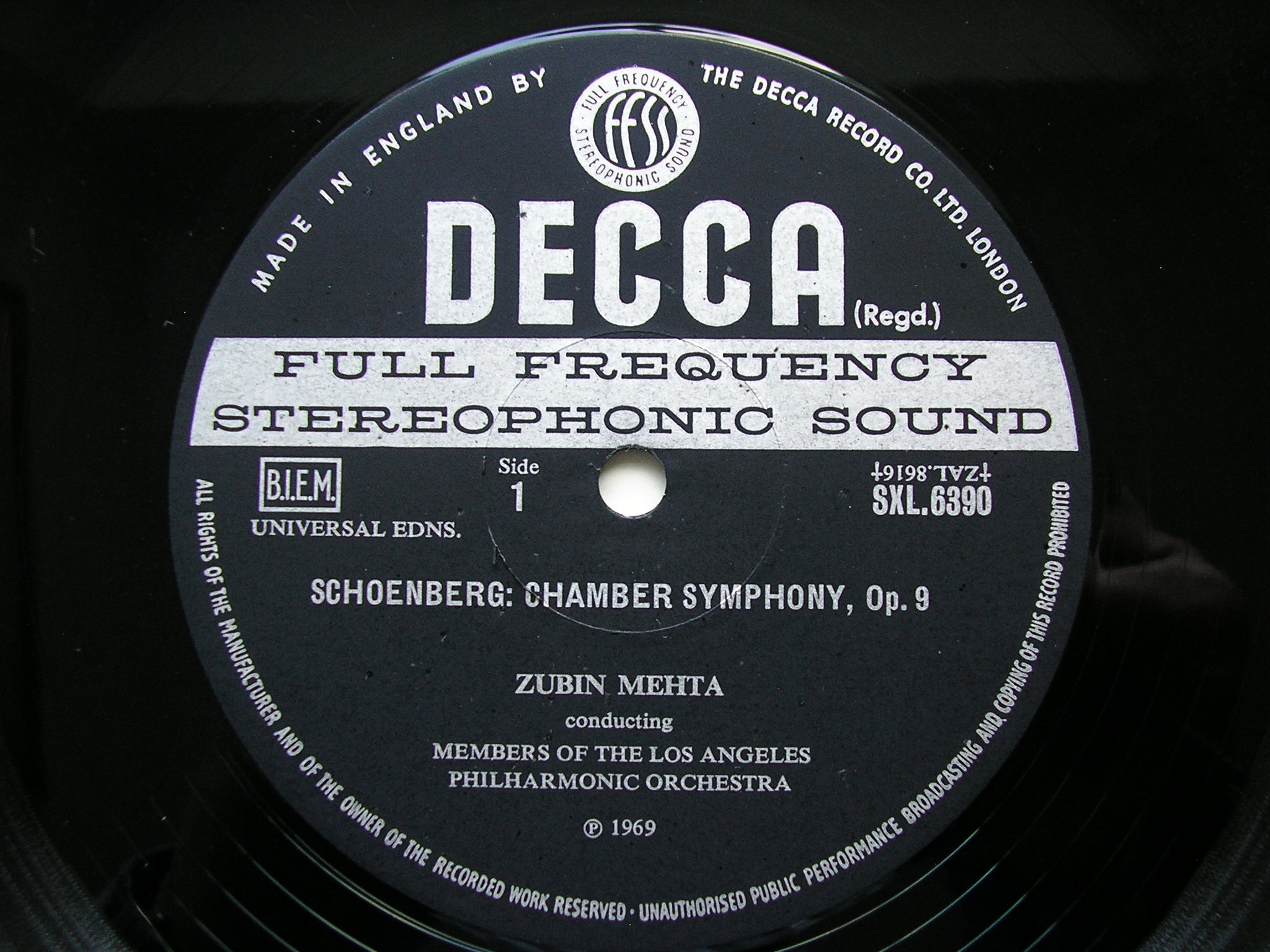 SXL 6390 SCHOENBERG: CHAMBER SYMPHONY Op. 9 / VARIATIONS Op. 31       MEHTA / LOS ANGELES PHILHARMONIC       ED3