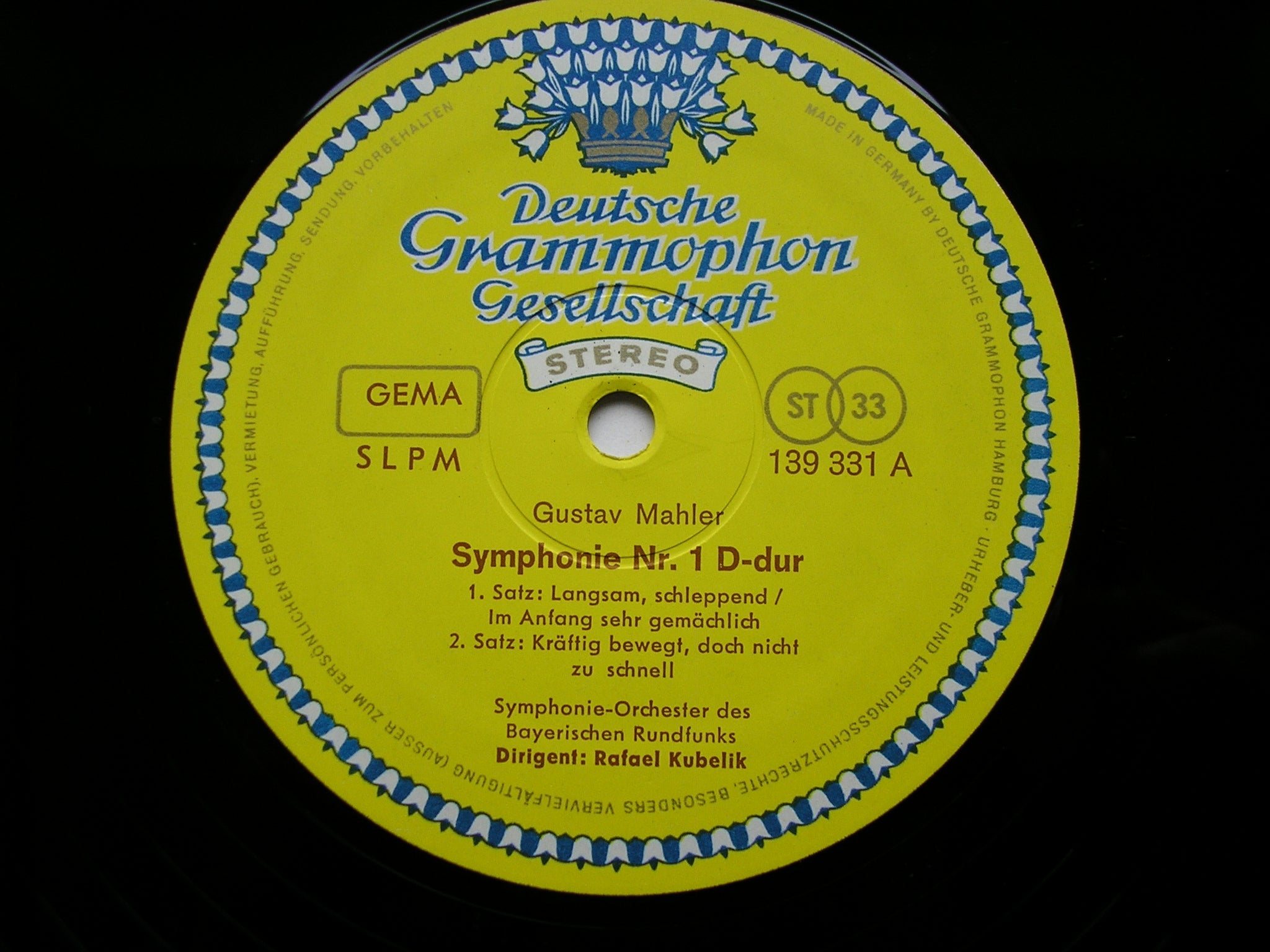 MAHLER: SYMPHONY No. 1    KUBELIK / BAVARIAN RADIO SYMPHONY   139 331