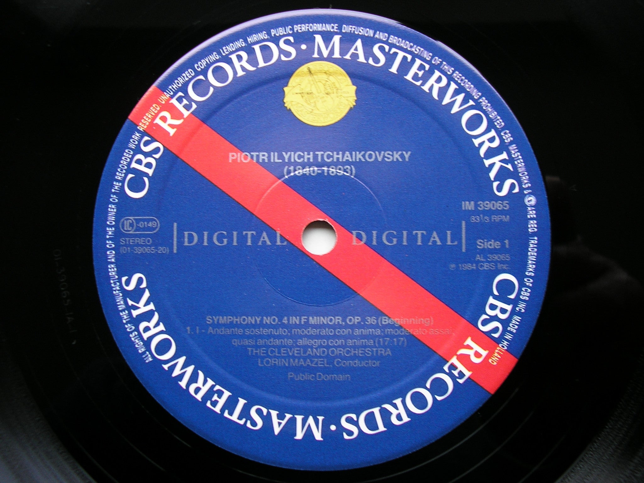 TCHAIKOVSKY: SYMPHONY No. 4  MAAZEL / CLEVELAND ORCHESTRA  IM 39065