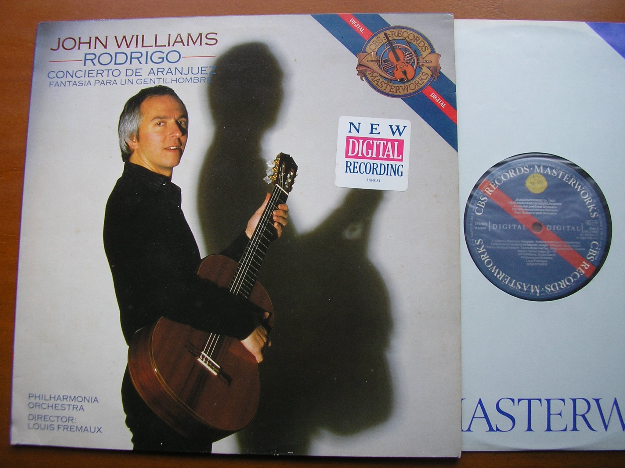 RODRIGO: CONCIERTO DE ARANJUEZ / FANTASIA PARA UN GENTILHOMBRE      WILLIAMS / PHILHARMONIA . FREMAUX     D 37848