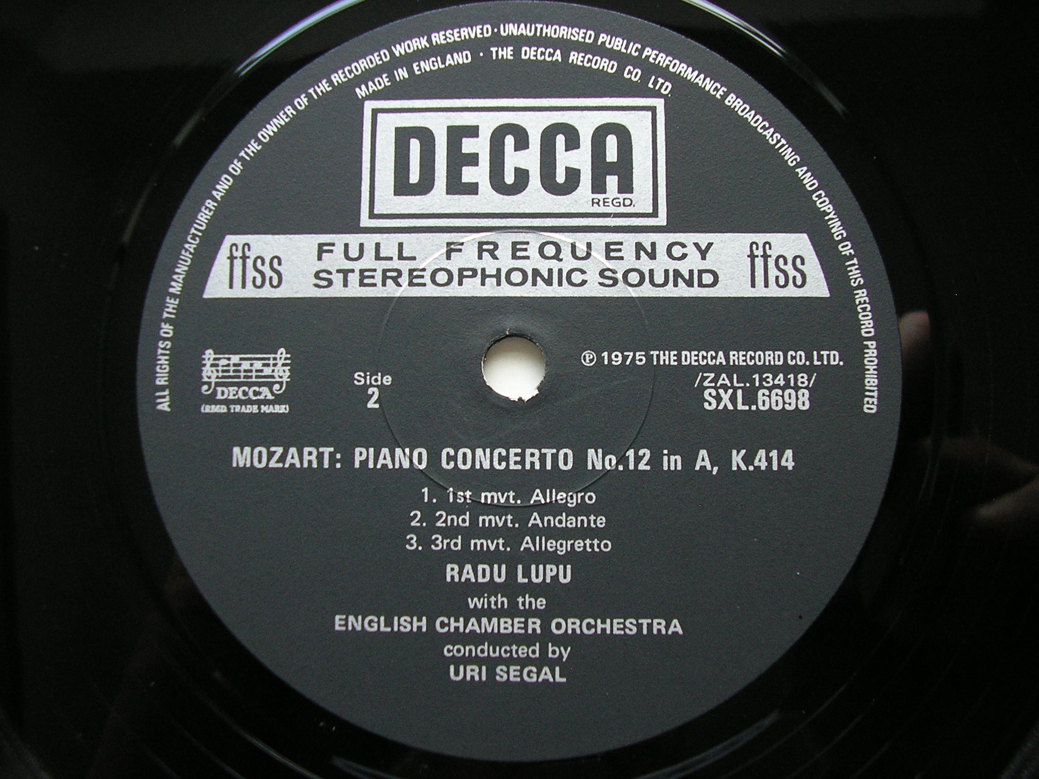 SXL 6698 MOZART: PIANO CONCERTOS Nos. 12 K414 & 21 K467 RADU LUPU / ENGLISH CHAMBER ORCHESTRA / URI SEGAL