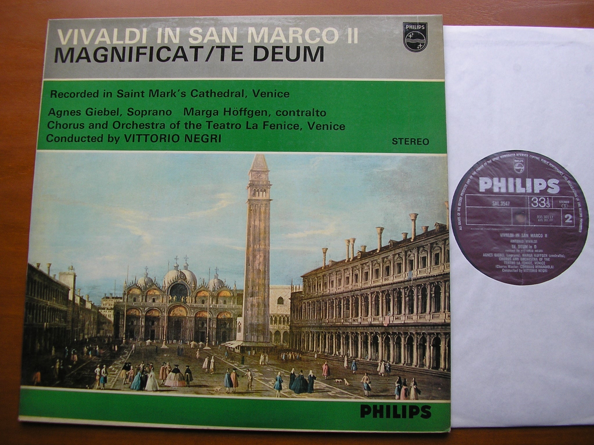 VIVALDI: MAGNIFICAT in G / TE DEUM in D       GIEBEL / HOFFGEN / LA FENICE ORCHESTRA / VITTORIO NEGRI      SAL 3547