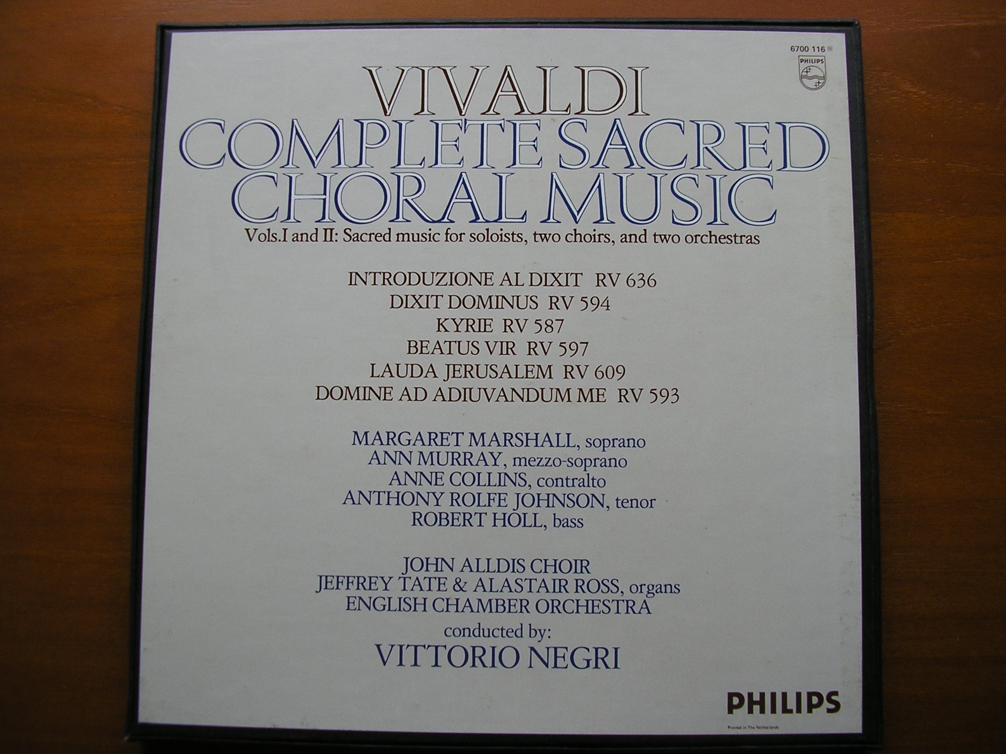 VIVALDI: COMPLETE SACRED CHORAL MUSIC     SOLOISTS / ENGLISH CHAMBER ORCHESTRA / NEGRI      6700 116