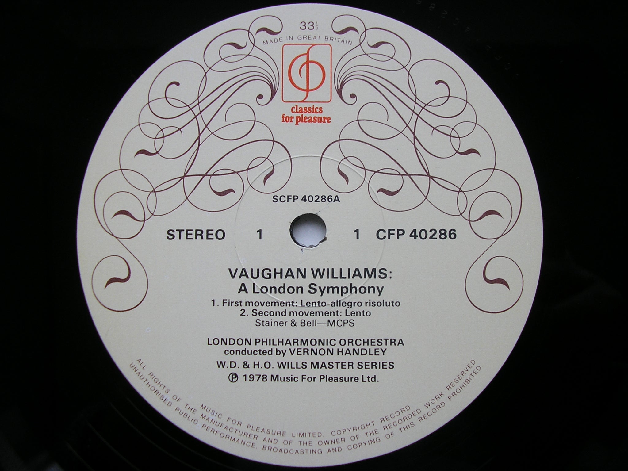VAUGHAN WILLIAMS: A LONDON SYMPHONY    HANDLEY / LONDON PHILHARMONIC    CFP 40286
