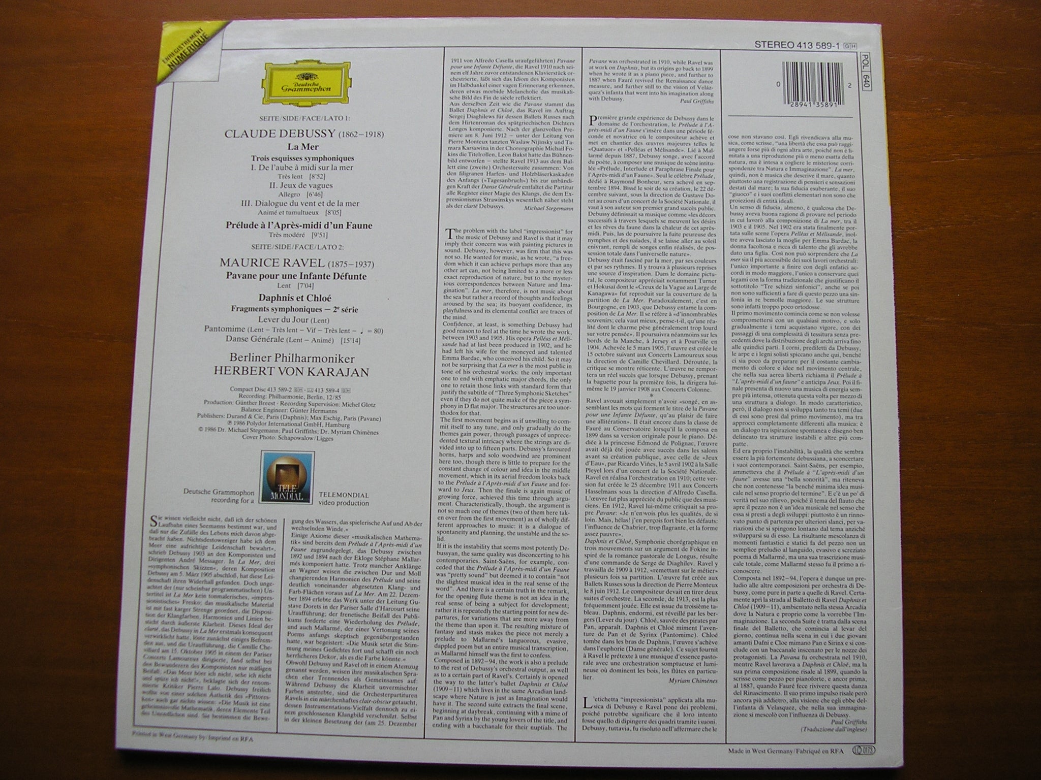 DEBUSSY: LA MER / PRELUDE / RAVEL: PAVANE / DAPHNIS & CHLOE Suite No. 2    KARAJAN / BERLIN PHILHARMONIC   413 589