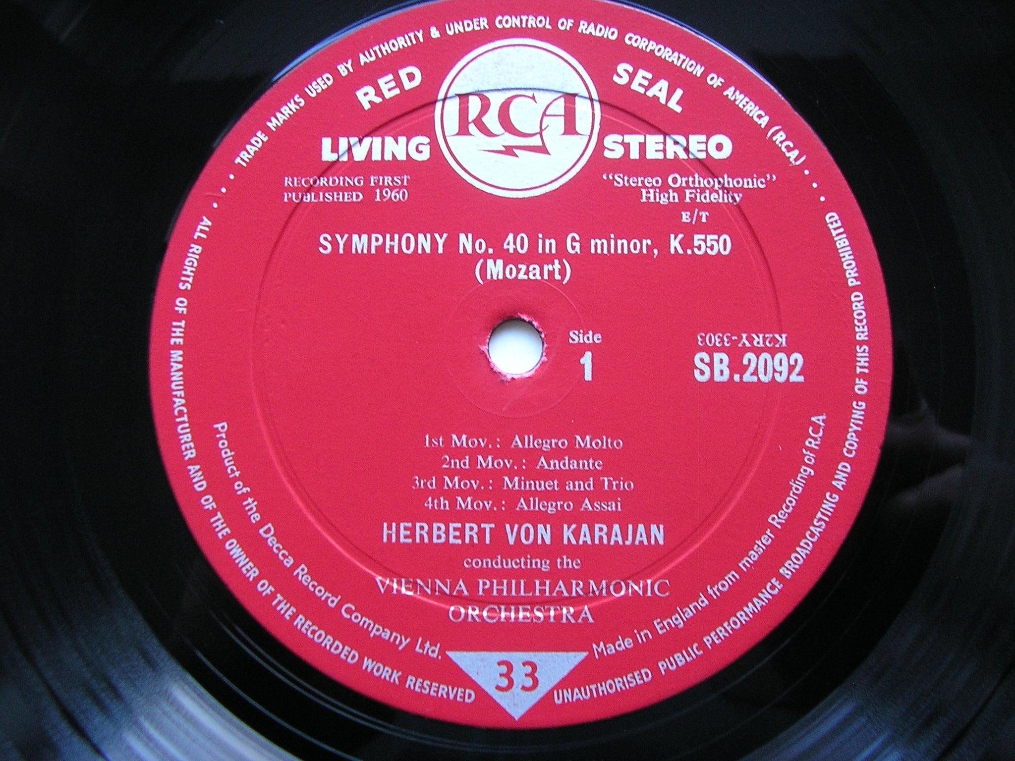 MOZART: SYMPHONY No. 40 / HAYDN: SYMPHONY No. 104 'London'    KARAJAN / VIENNA PHILHARMONIC   SB 2092