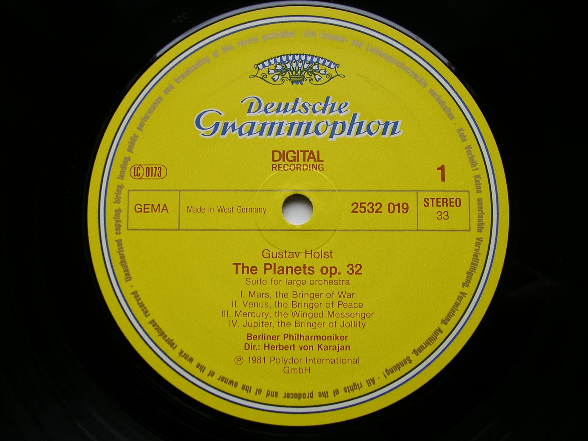 HOLST: THE PLANETS   KARAJAN / BERLIN PHILHARMONIC   2532 019
