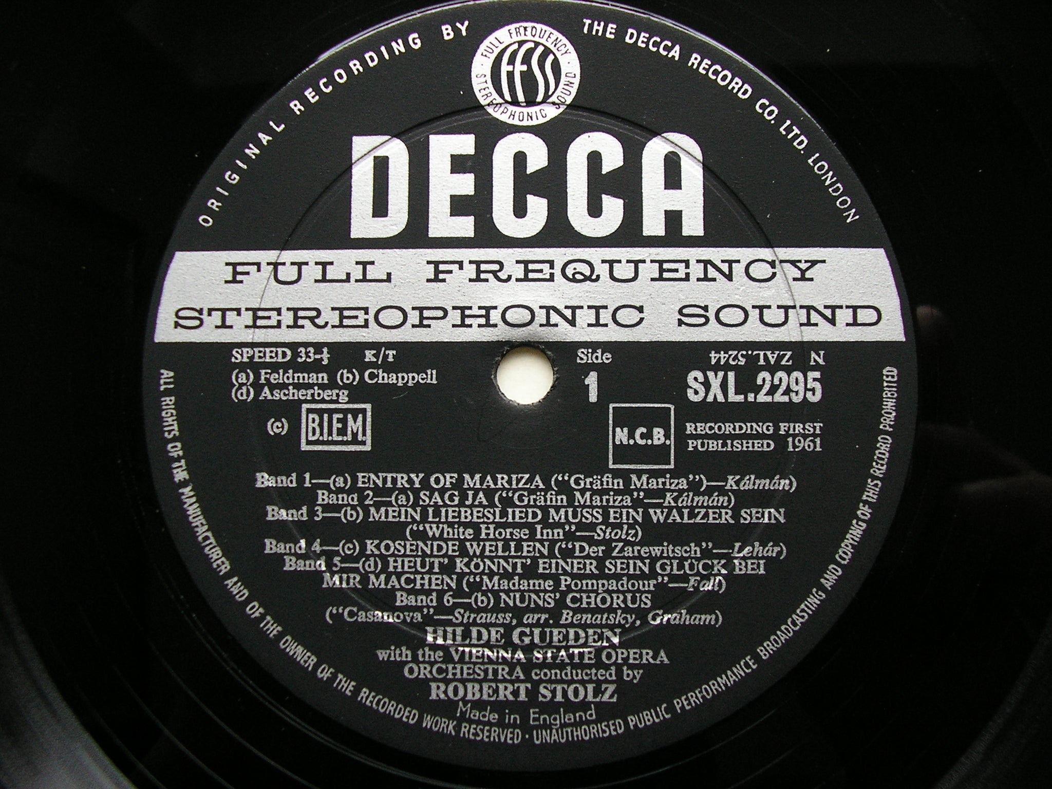 SXL 2295 OPERETTA EVERGREENS: LEHAR / STRAUSS / FALL / STOLZ / ZELLER HILDE GUEDEN / VSOO / STOLZ