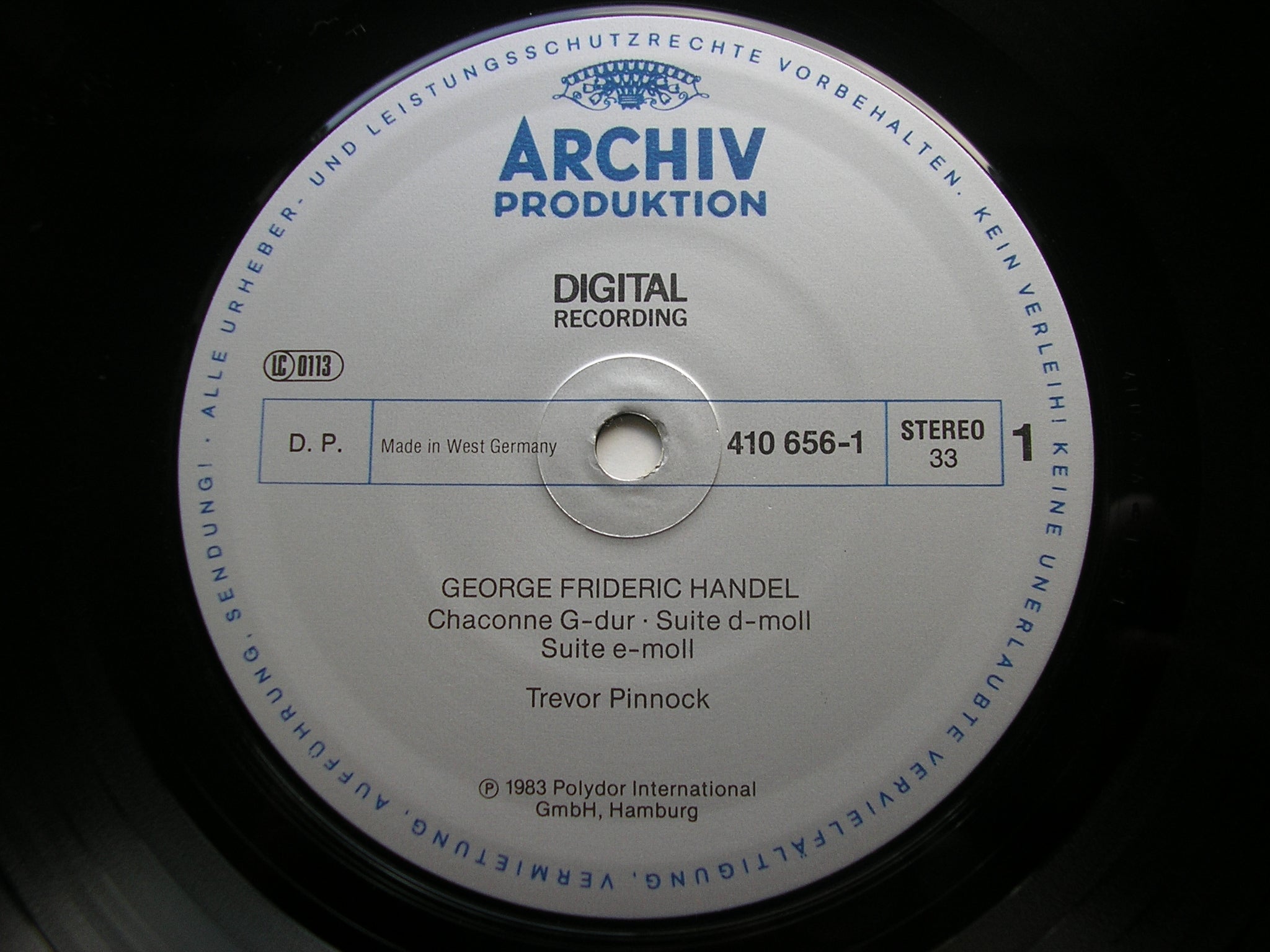 HANDEL: CHACONNE       TREVOR PINNOCK       410 656