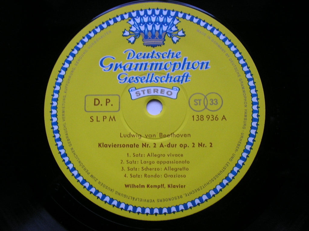 BEETHOVEN: PIANO SONATAS Nos. 2 & 3      KEMPFF    138 936