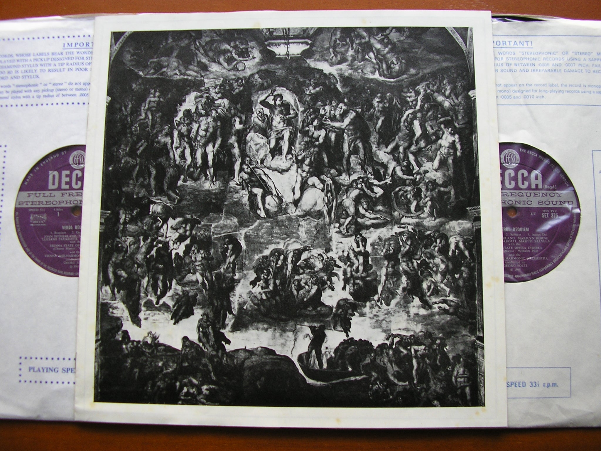 VERDI: REQUIEM   SUTHERLAND / HORNE / PAVAROTTI / TALVELA / VIENNA PHILHARMONIC / SOLTI   SET 374 - 5