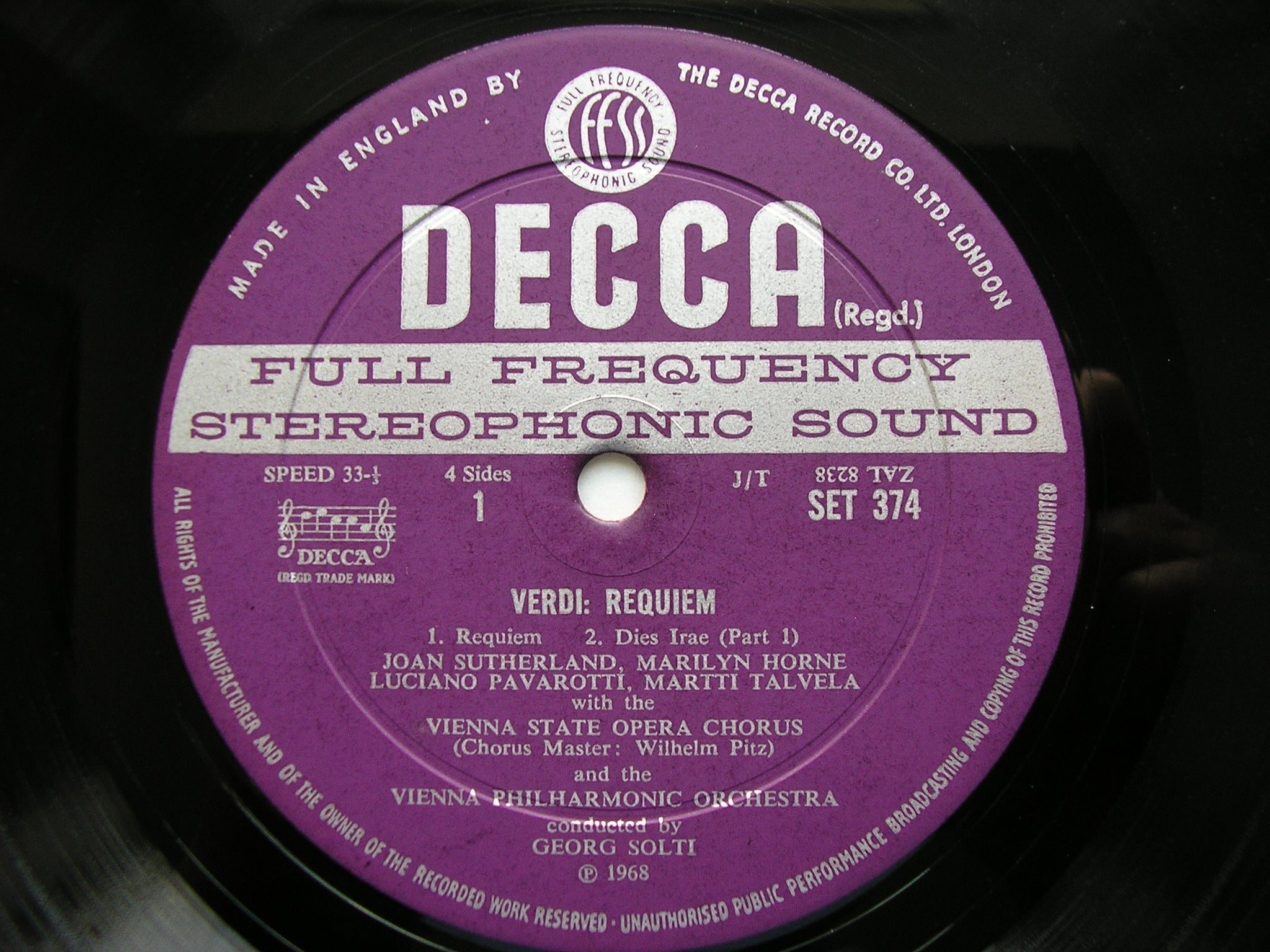 VERDI: REQUIEM   SUTHERLAND / HORNE / PAVAROTTI / TALVELA / VIENNA PHILHARMONIC / SOLTI   SET 374 - 5