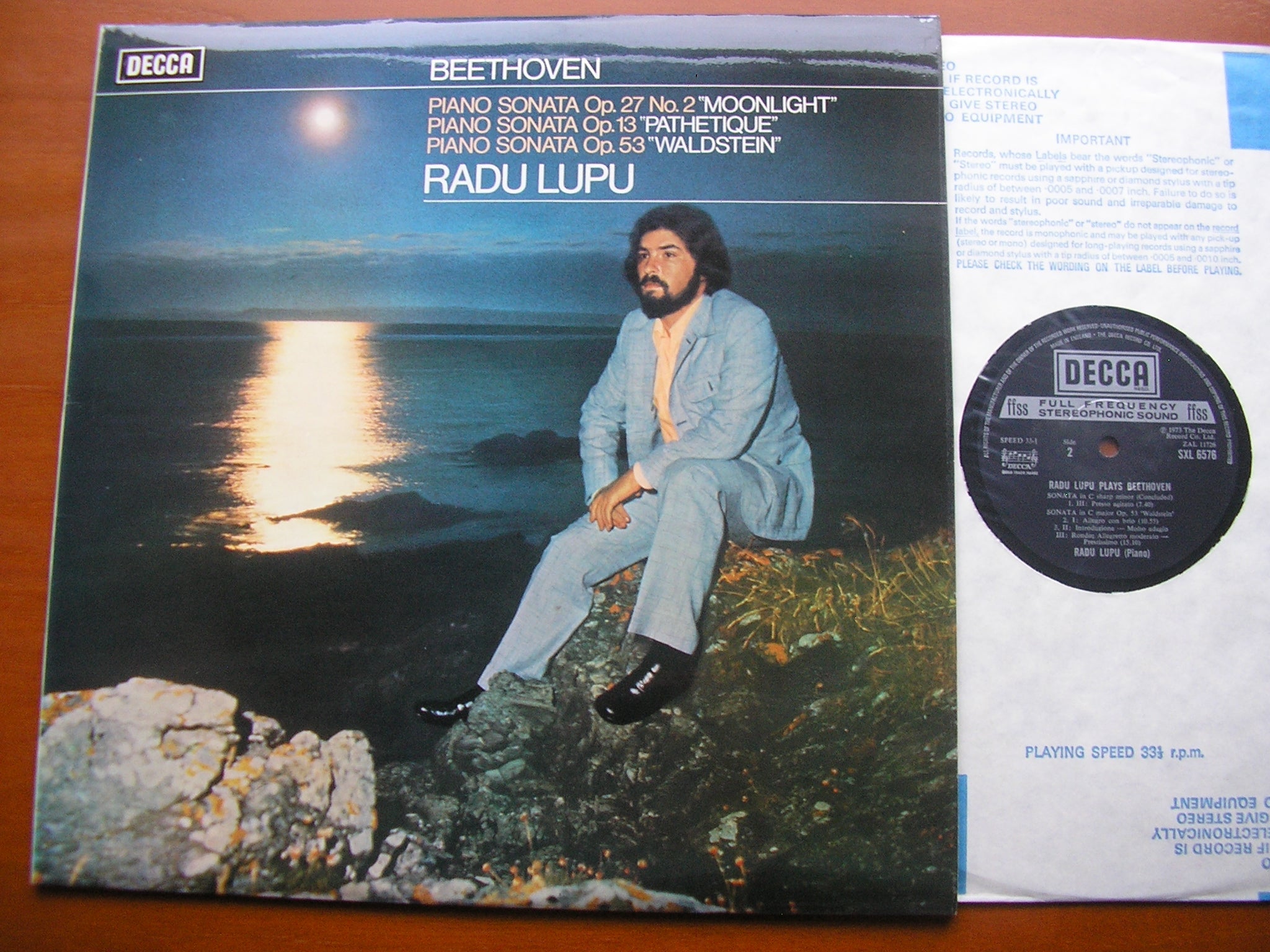 SXL 6576 BEETHOVEN: PIANO SONATAS Nos. 8 'Pathetique' / 14 'Moonlight' / 21 'Waldstein' LUPU