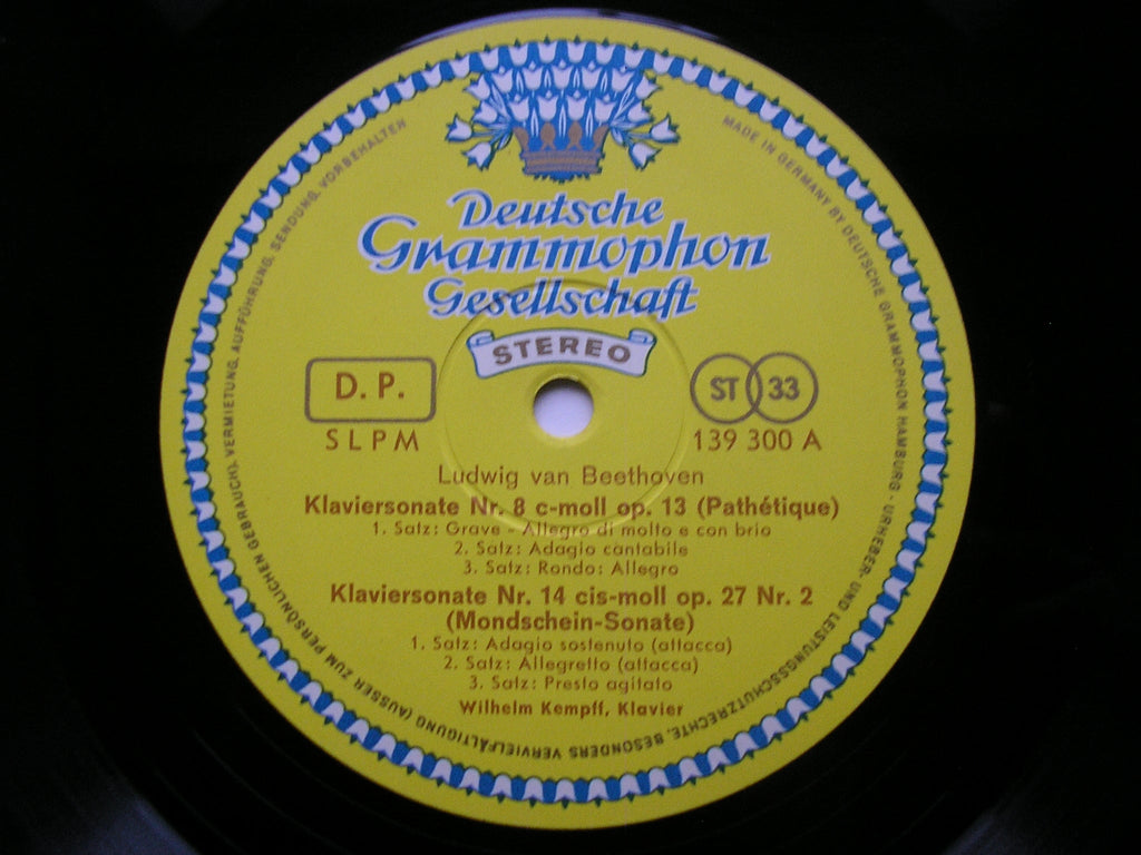 BEETHOVEN: PIANO SONATAS Nos. 8 'Pathetique' / 14 'Moonlight' / 23 'Appassionata'      KEMPFF     139 300