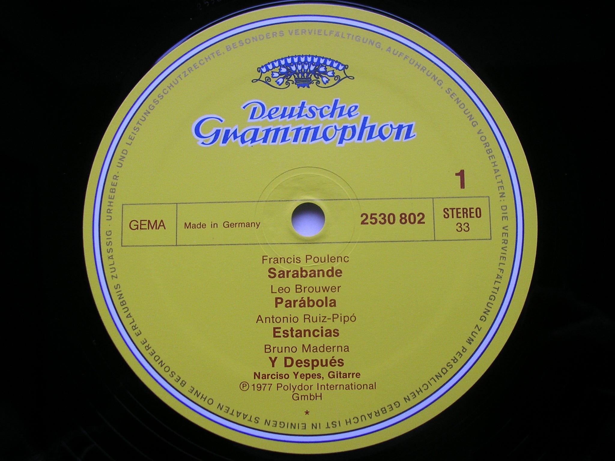 GUITAR MUSIC OF THE 20th CENTURY: POULENC / BROUWER / MADERNA / RUIZ-PIPO / BALADA / KUCERA       YEPES     2530 802