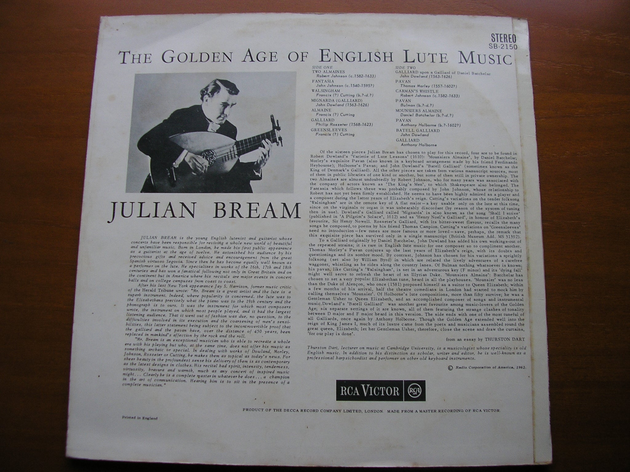 THE GOLDEN AGE OF ENGLISH LUTE MUSIC     JULIAN BREAM     SB 2150