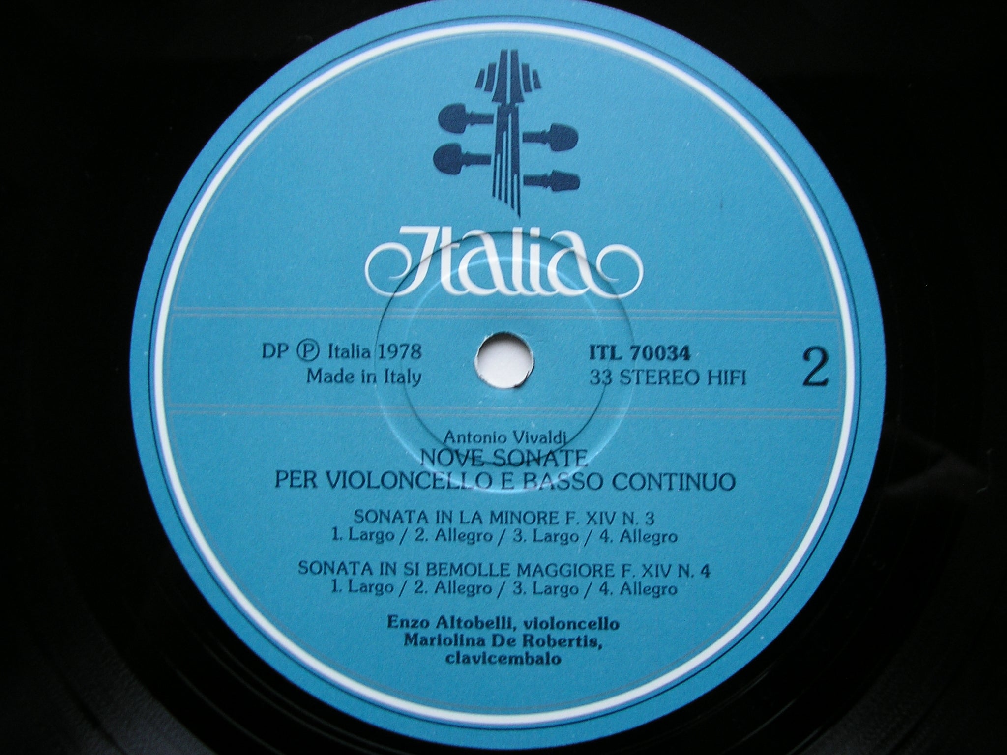 VIVALDI: NINE SONATAS FOR CELLO & BASSO CONTINUO   ALTOBELLI / DE ROBERTIS   2 LP   ITL 70034