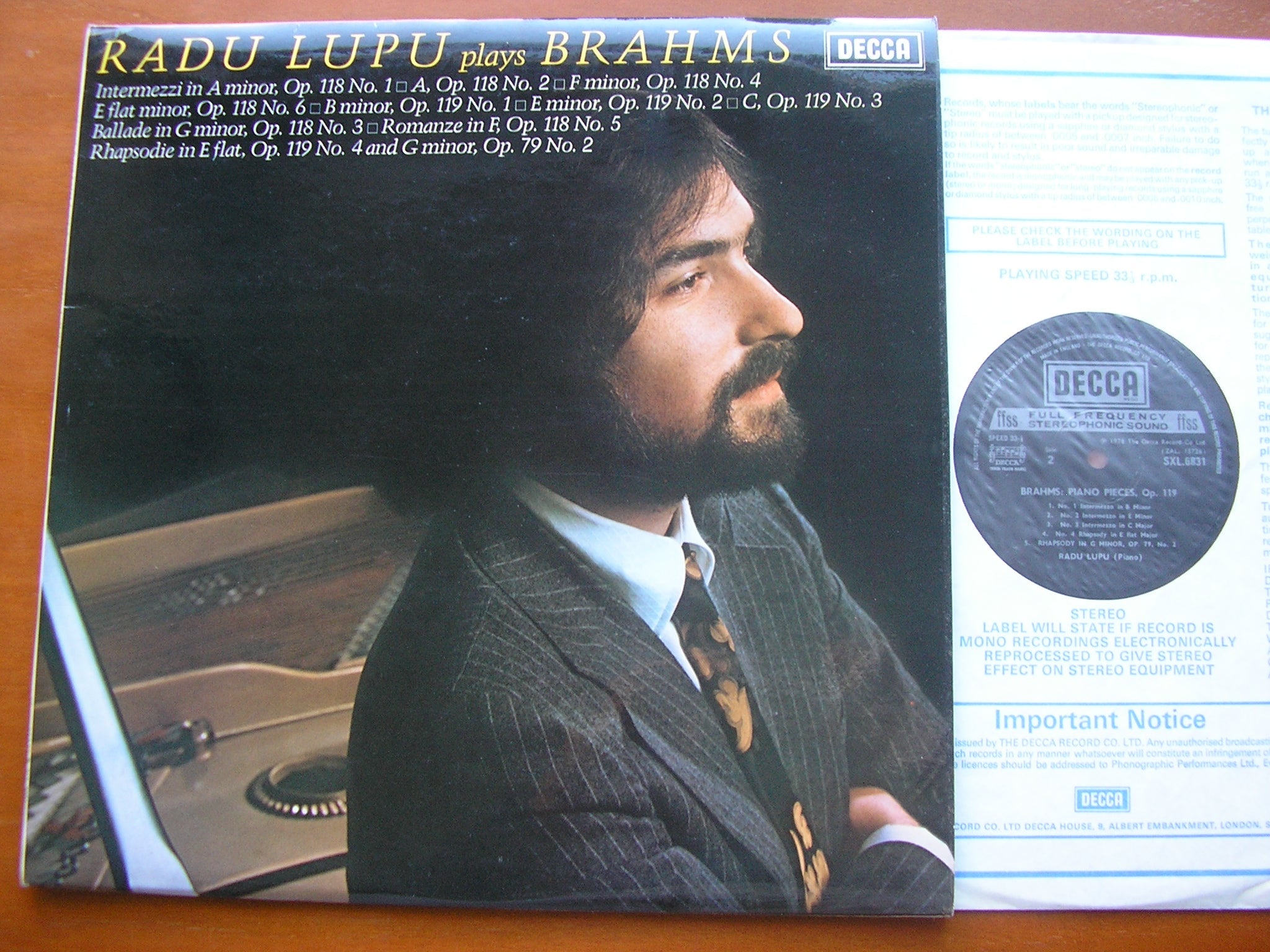 SXL 6831 BRAHMS: PIANO PIECES Op.118 / 119 / RHAPSODY Op. 79 RADU LUPU