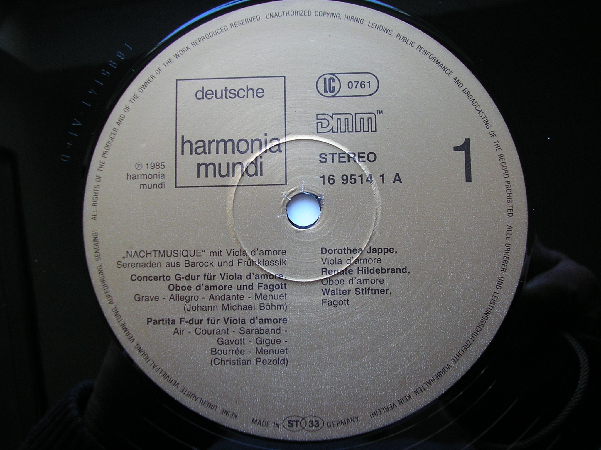 NIGHTMUSIC FOR VIOLA D'AMORE: BOHM / PEZOLD / BORGHI / RUST   SCHOLA CANTORUM BASILIENSIS / JAPPE    065 16 9514