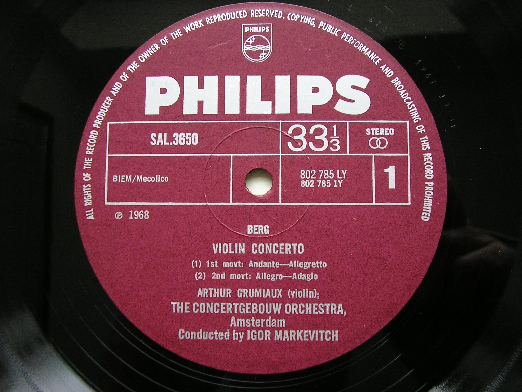 BERG & STRAVINSKY: VIOLIN CONCERTOS     GRUMIAUX / CONCERTGEBOUW / MARKEVITCH    SAL 3650