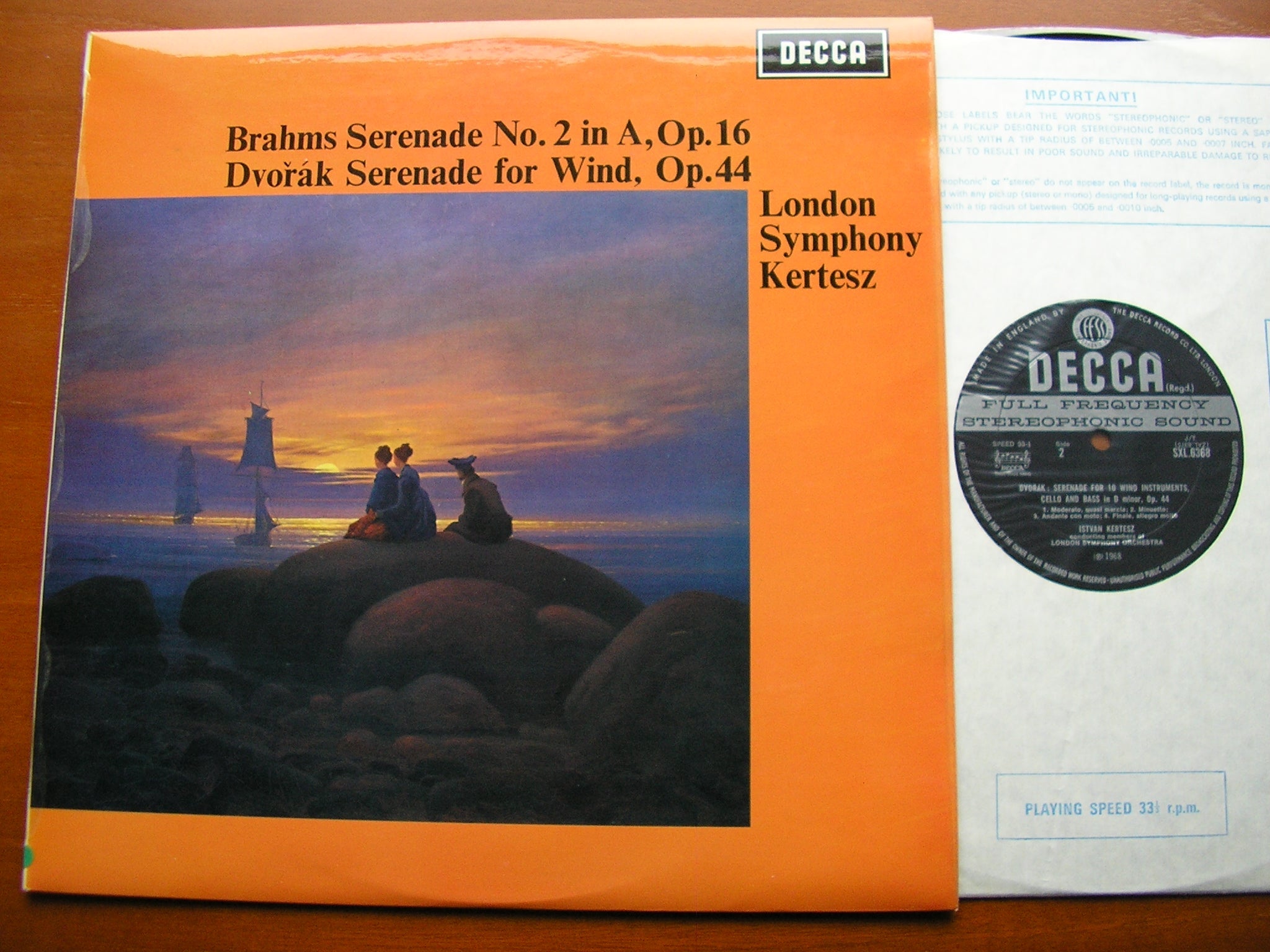 SXL 6368 BRAHMS: SERENADE No. 2 / DVORAK: SERENADE FOR WIND Op. 44 KERTESZ / LONDON SYMPHONY
