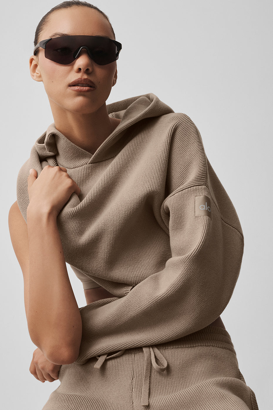 Scholar Hooded Sweater - Gravel