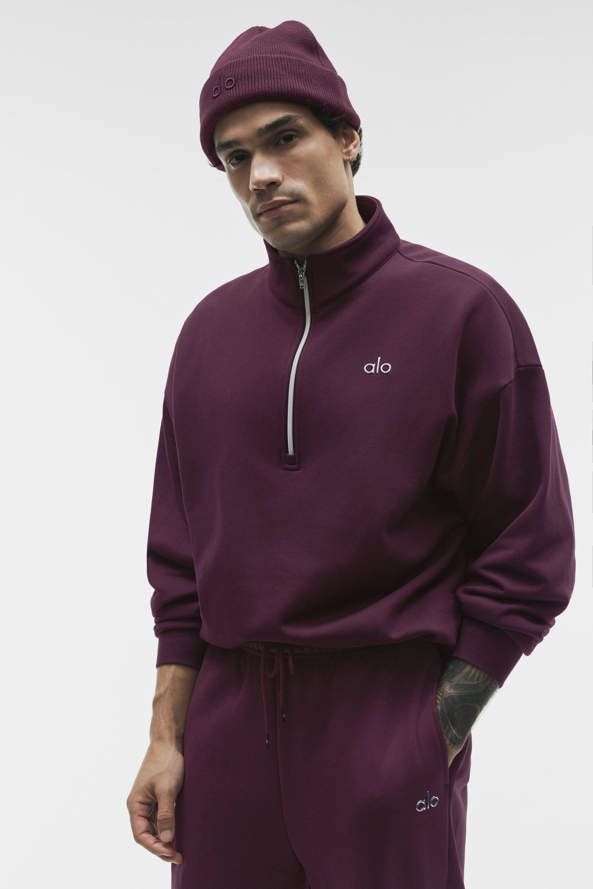 Accolade 1/4 Zip Pullover - Rich Bordeaux