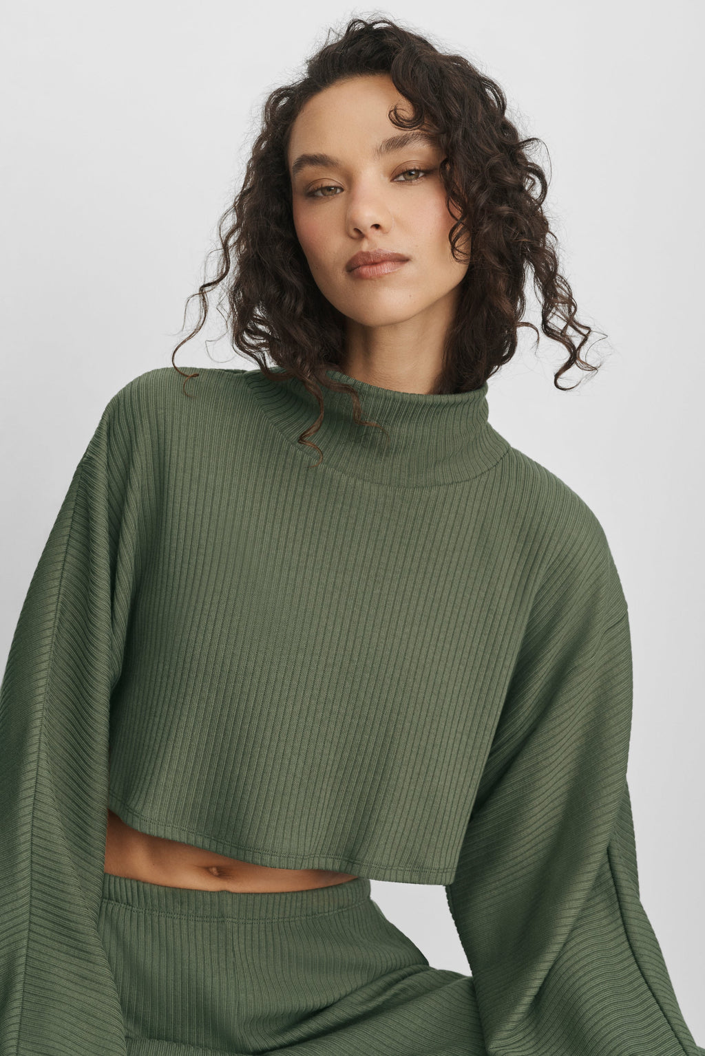 Ribbed Cropped Reset Long Sleeve - Bamboo Green